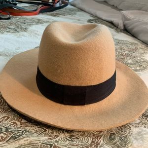 Tan Hat